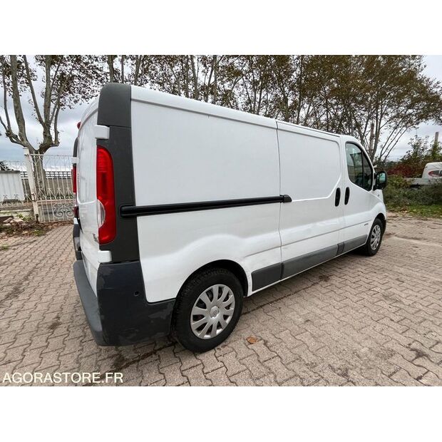 2013 رينو Trafic-46451420