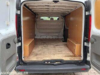 2013-renault-trafic-1439987-46451424