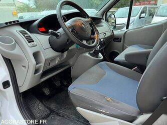 2013-renault-trafic-1439987-46451426