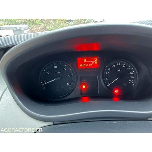 2013 رينو Trafic-46451427