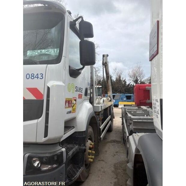 2011 رينو PREMIUM-46451446