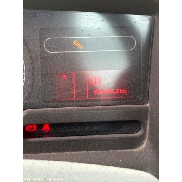 2011 رينو PREMIUM-46451447