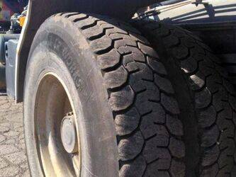 2007-renault-premium-1439993-46451505