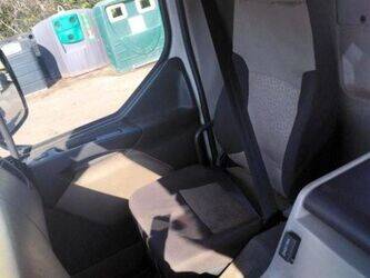 2007-renault-premium-1439993-46451511