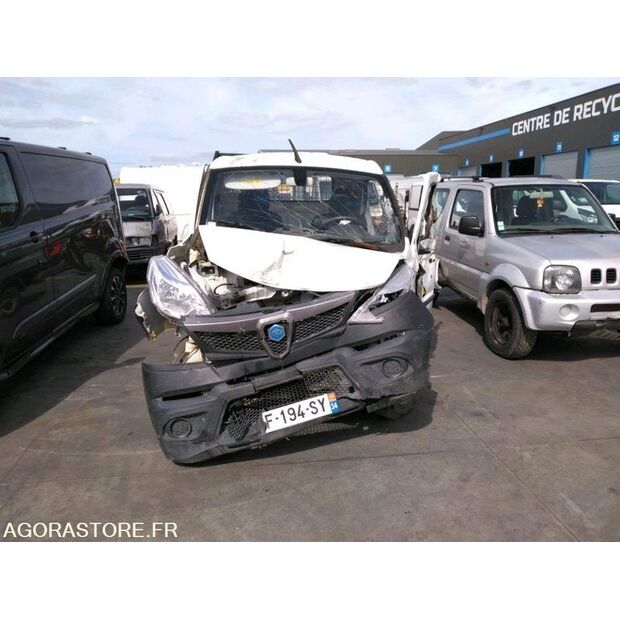 2022 Piaggio Porter-46451549