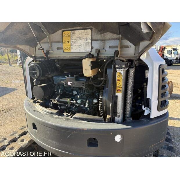 2016 BOBCAT E50-46451600