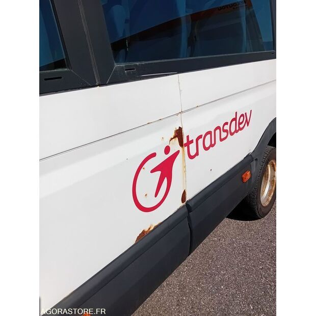 2011 Iveco 50C17-46451679