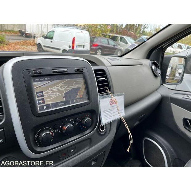 2015 رينو Trafic-46451728