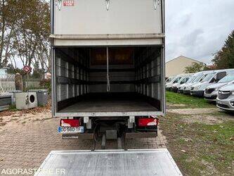 2014-mercedes-benz-sprinter-1440015-46451763