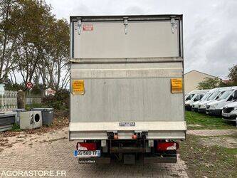 2014-mercedes-benz-sprinter-1440015-46451766