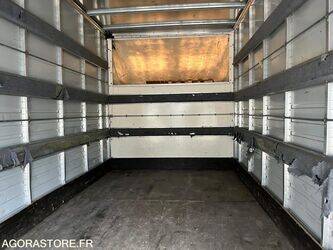 2014-mercedes-benz-sprinter-1440015-46451770