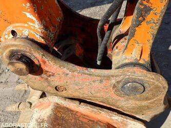 2013-hitachi-zx135-1440017-46451809