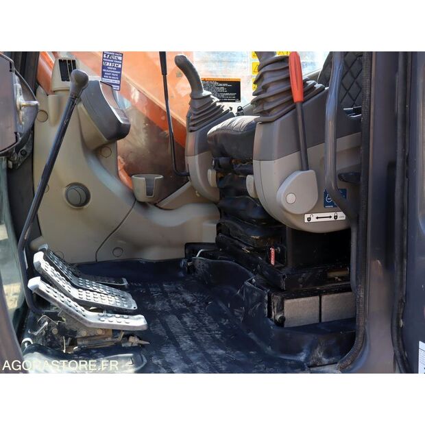 2013 Hitachi ZX135-46451831