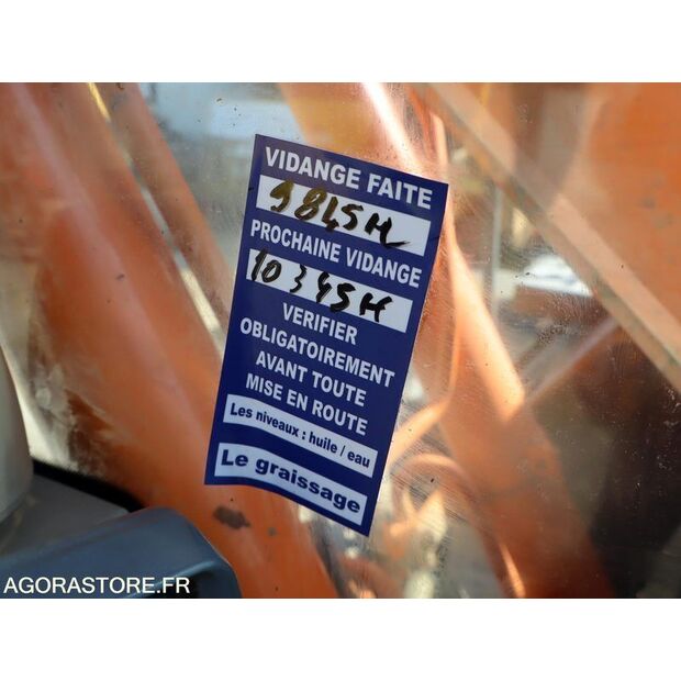 2013 Hitachi ZX135-46451838