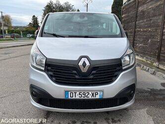 2015-renault-trafic-1440018-46451847