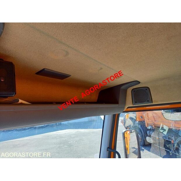 2004 Renault Midlum-46451935