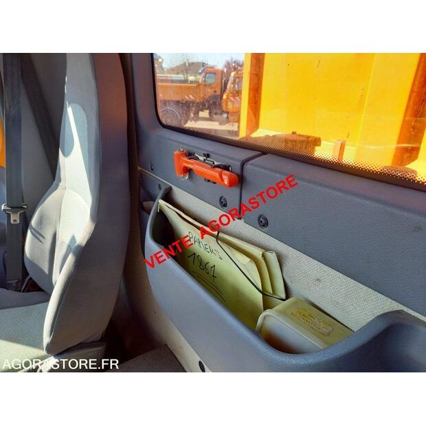 2004 Renault Midlum-46451937