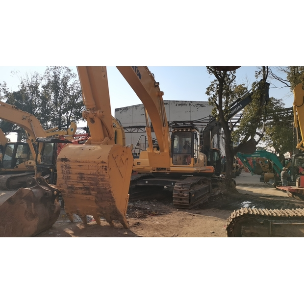 2020 Komatsu PC450-8-46451963
