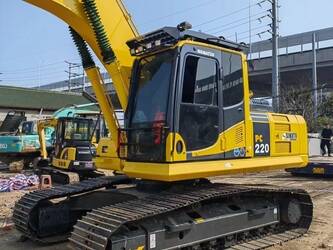صورة ل حفارات مجنزرة 2024 كوماتسو PC220-8 للبيع في الصّين