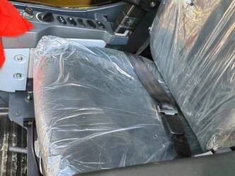 2024-komatsu-pc220-8-1440026-46451972