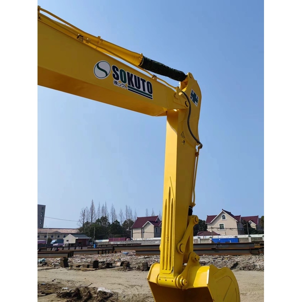 2024 كوماتسو PC220-8-46451973