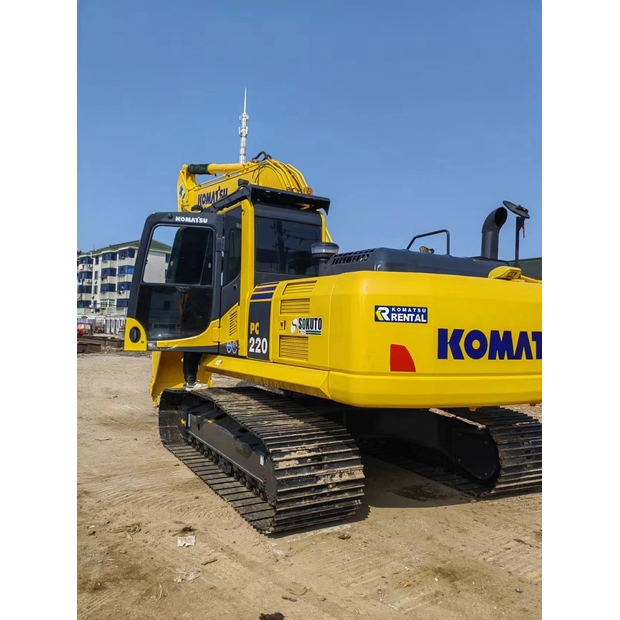 2024 كوماتسو PC220-8-46451974