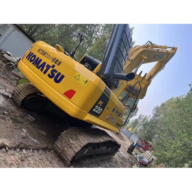 2024 كوماتسو PC220-8-46451975