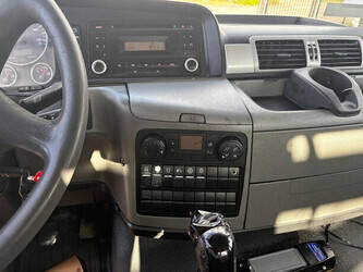 2009-man-tgs-1440029-46452149