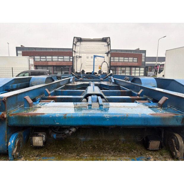 2009 SERRUS SILO-46452186