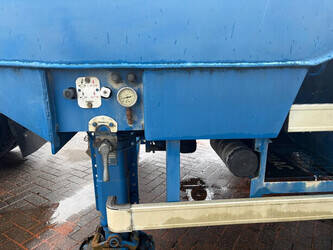 2009-serrus-silo-46452187