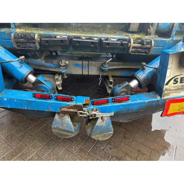 2009 SERRUS SILO-46452192