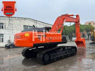 صورة ل حفارات 2023 هيتاشى ZX350