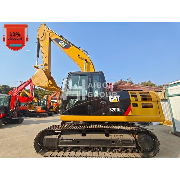 2024 Caterpillar 320D2L-46452309