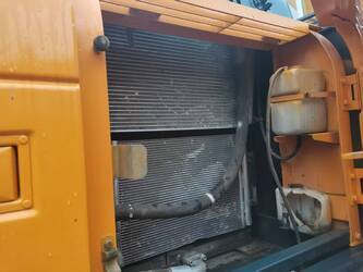 2020-hyundai-220lvs-1440041-46452359