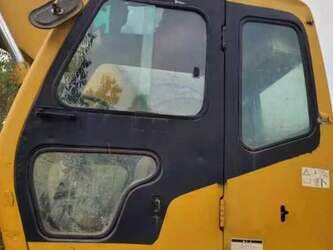 2020-hyundai-210-46452365