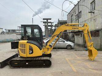 صورة ل حفارات صغيرة 2020 كوماتسو PC35MR