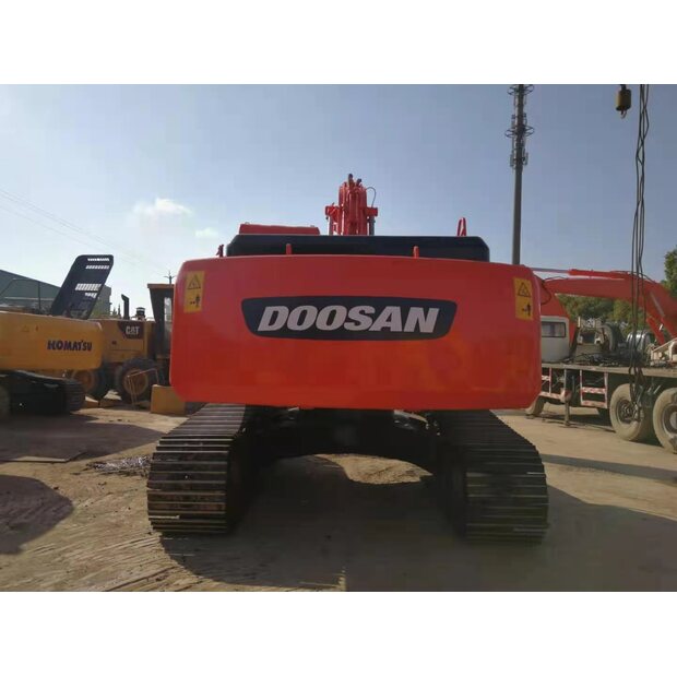 2017 دووسان DH220-7-46452542