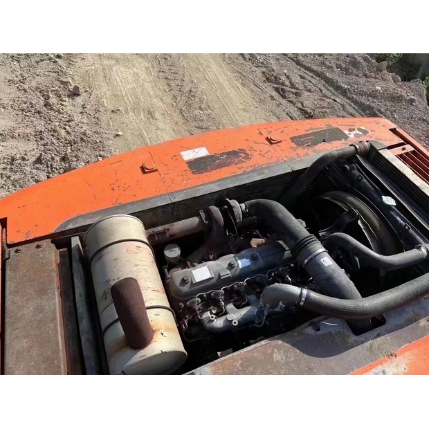 2020 هيتاشى ZX240-6-46452629