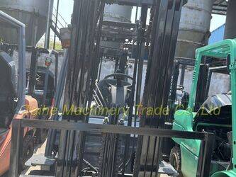 2019-toyota-02-8fd30-46452647