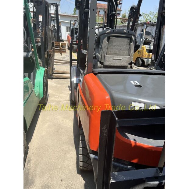 2019 تويوتا 02-8FD30-46452649