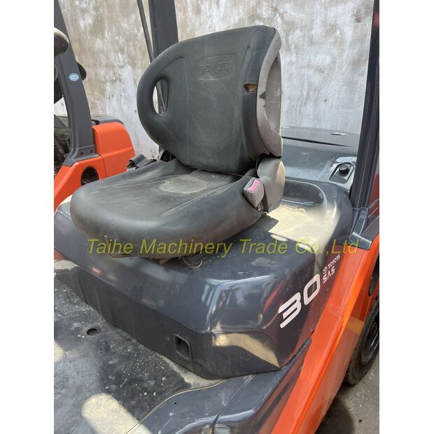 2019 تويوتا 02-8FD30-46452651