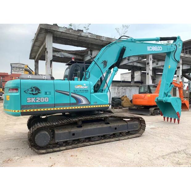 2021 كوبيلكو SK200-8-46452670