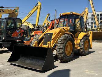 2022-jcb-4cx-1440063-46452810