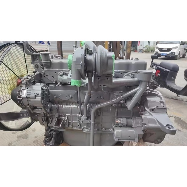 2021 هيتاشى ZX200-6-46452814