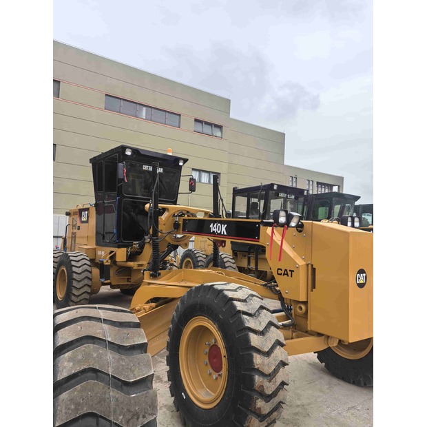 2023 Caterpillar 140K-46452884
