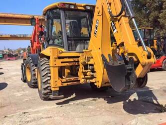2021-jcb-4cx-1440076-46452937