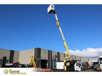 2002-man-14-224-1440096-46453266