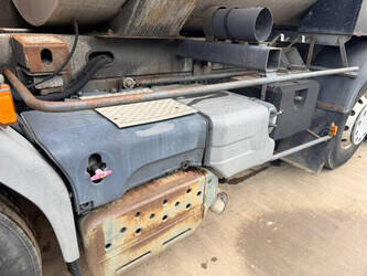 2001-renault-acmar-1440101-46453414