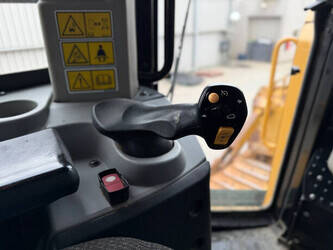 2019-caterpillar-d8t-1440253-46454913