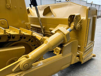 2011-caterpillar-d9t-1440255-46454943